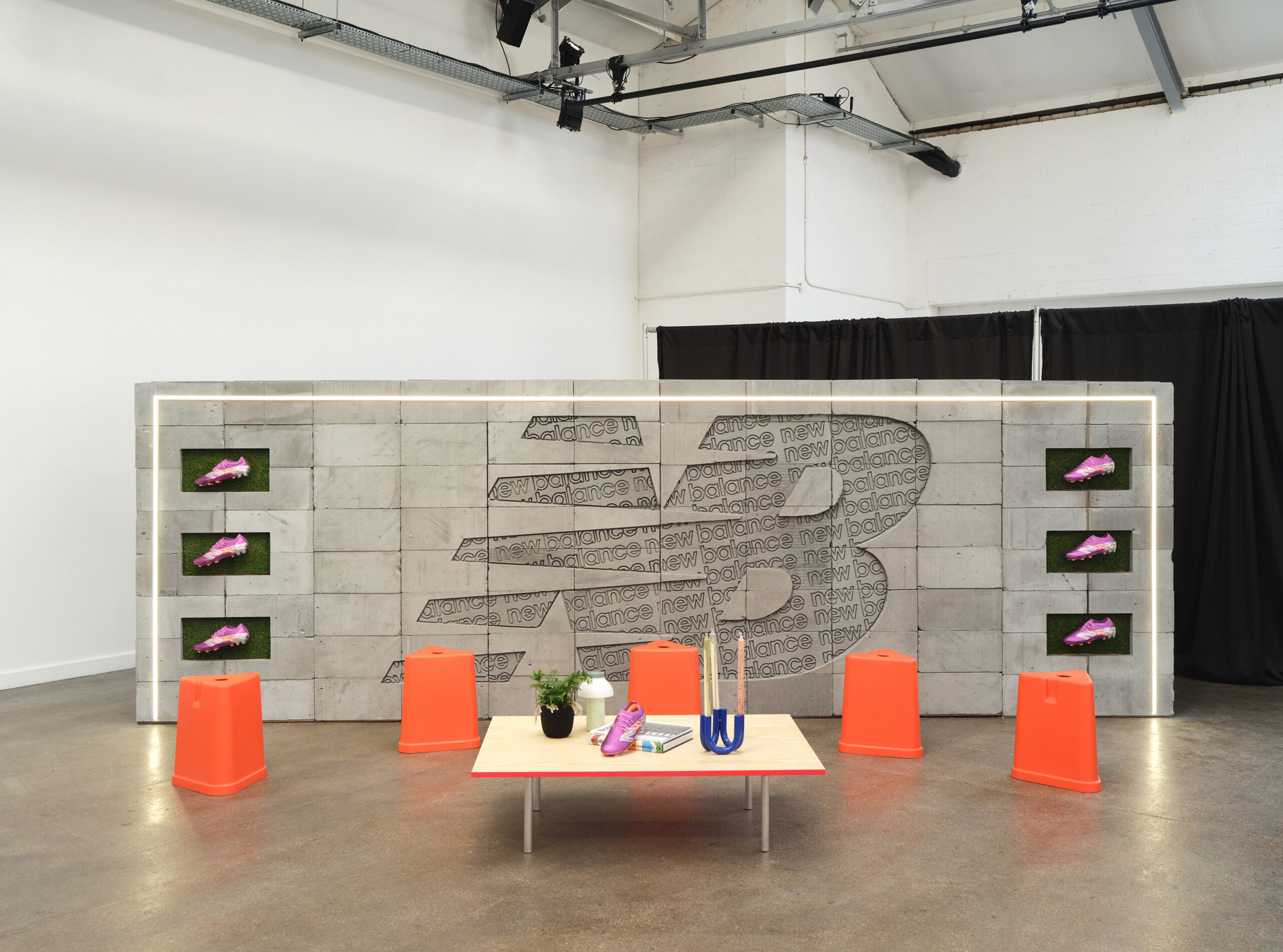 2025_04_09 - Generation Works - New Balance_HR0017 RT