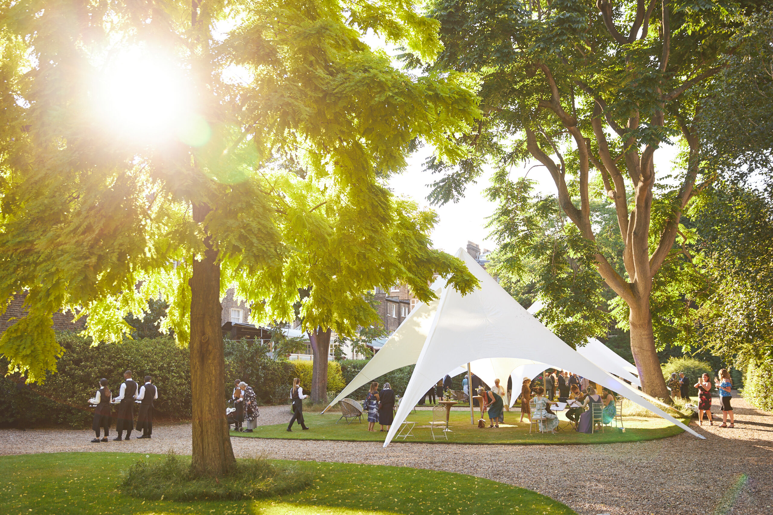 Lettice_Garden-Party_HR0116